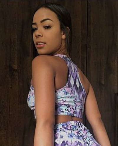 Alice Vasconcelos