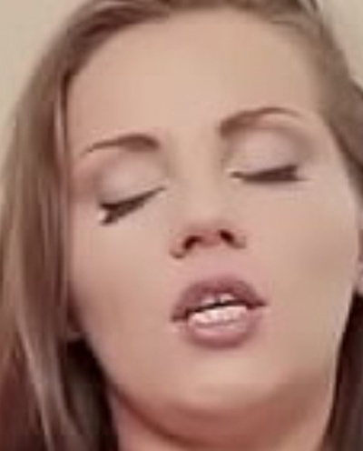 Maria Devine