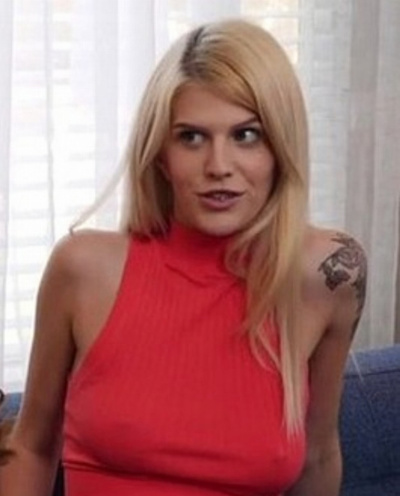 Megan Holly