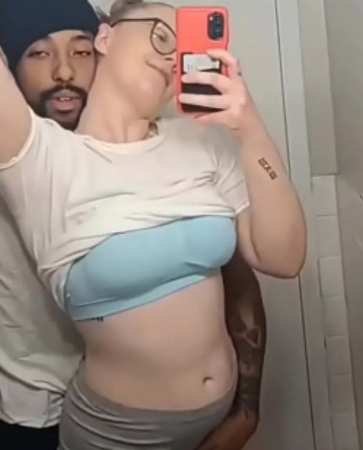 Strwbrry
