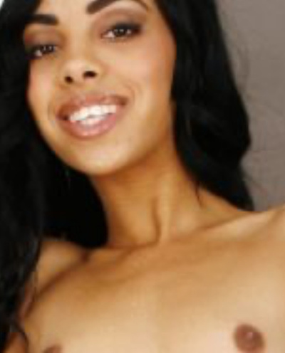 Taylor Luxx