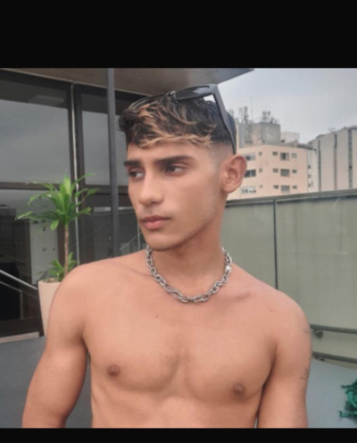Yourxltwink